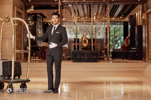 禮賓服務的雙翼 行李搬運與攝影攝像，打造酒店卓越體驗